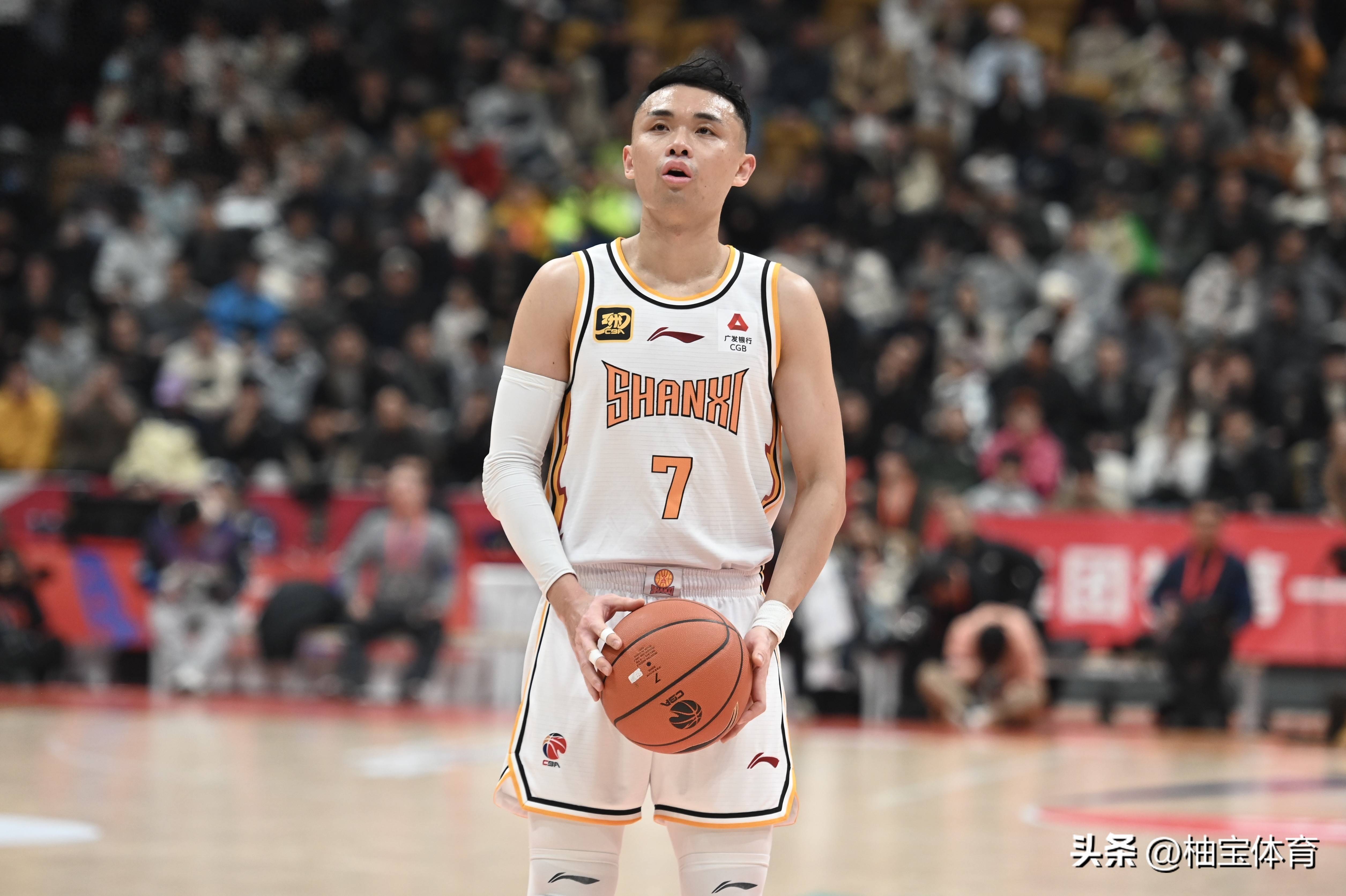 开云中国官网-包含清晨华盛顿奇才备战CBA季后赛，回应争议细节曝光，气氛紧张，数据趋势出现新变化的词条-开云中国官网