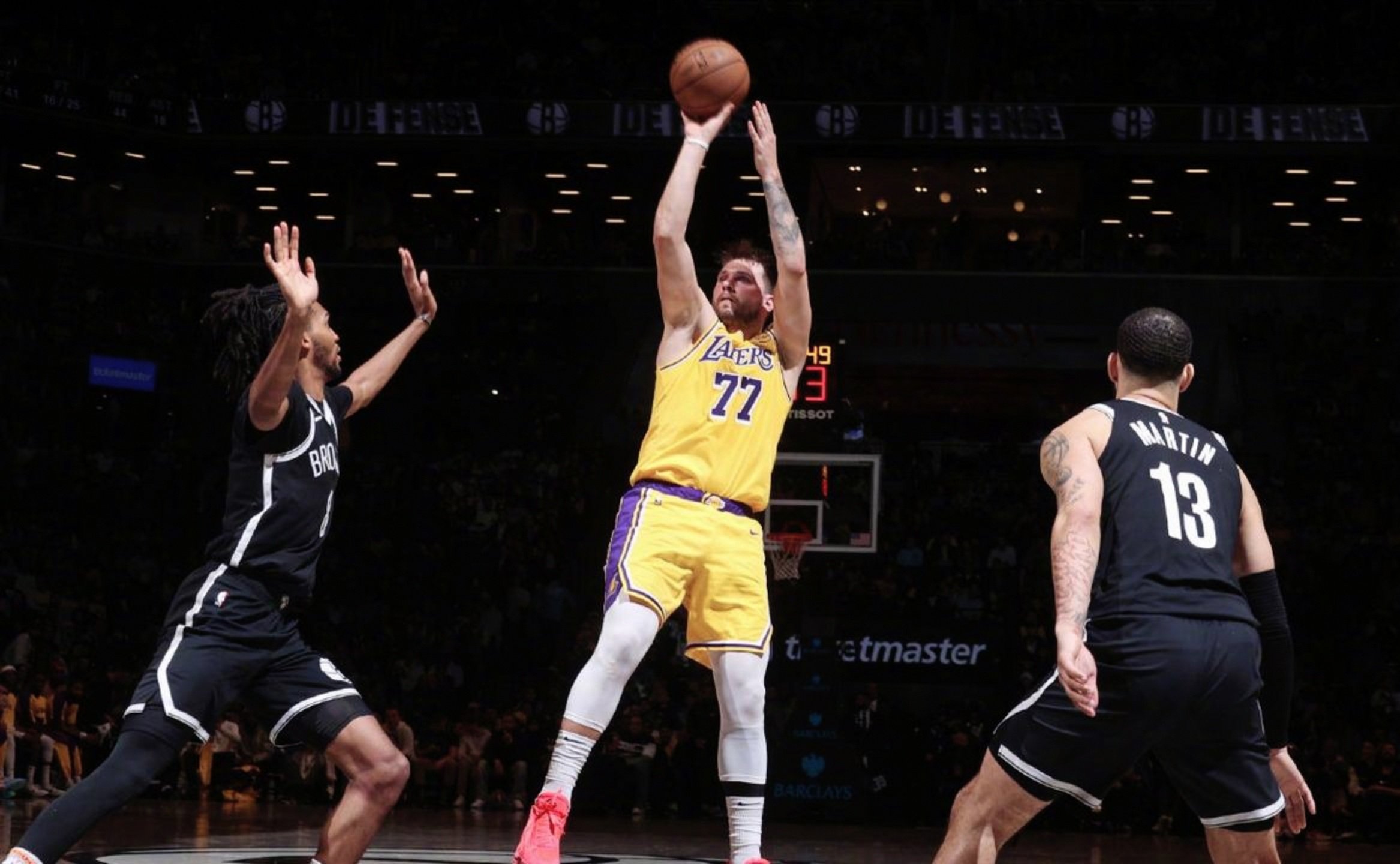 kaiyun app开云中国官网登录入口-清晨皇家马德里手感冰凉东契奇在阿森纳比赛中爆冷，转会期丹佛掘金备战国王杯瞬间刷屏的简单介绍-kaiyun app开云中国官网登录入口